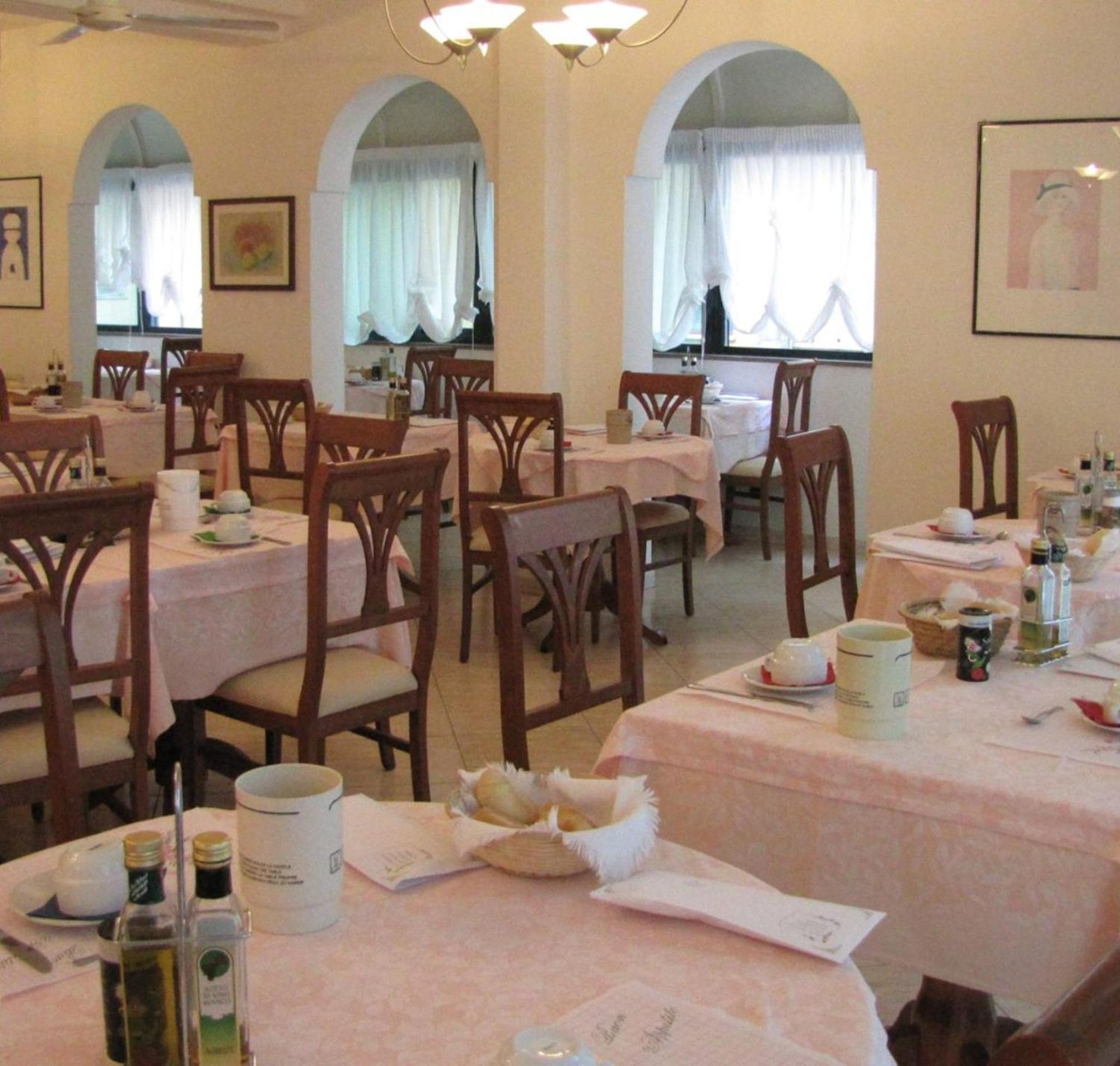 Hotel Caruso Rimini Eksteriør billede