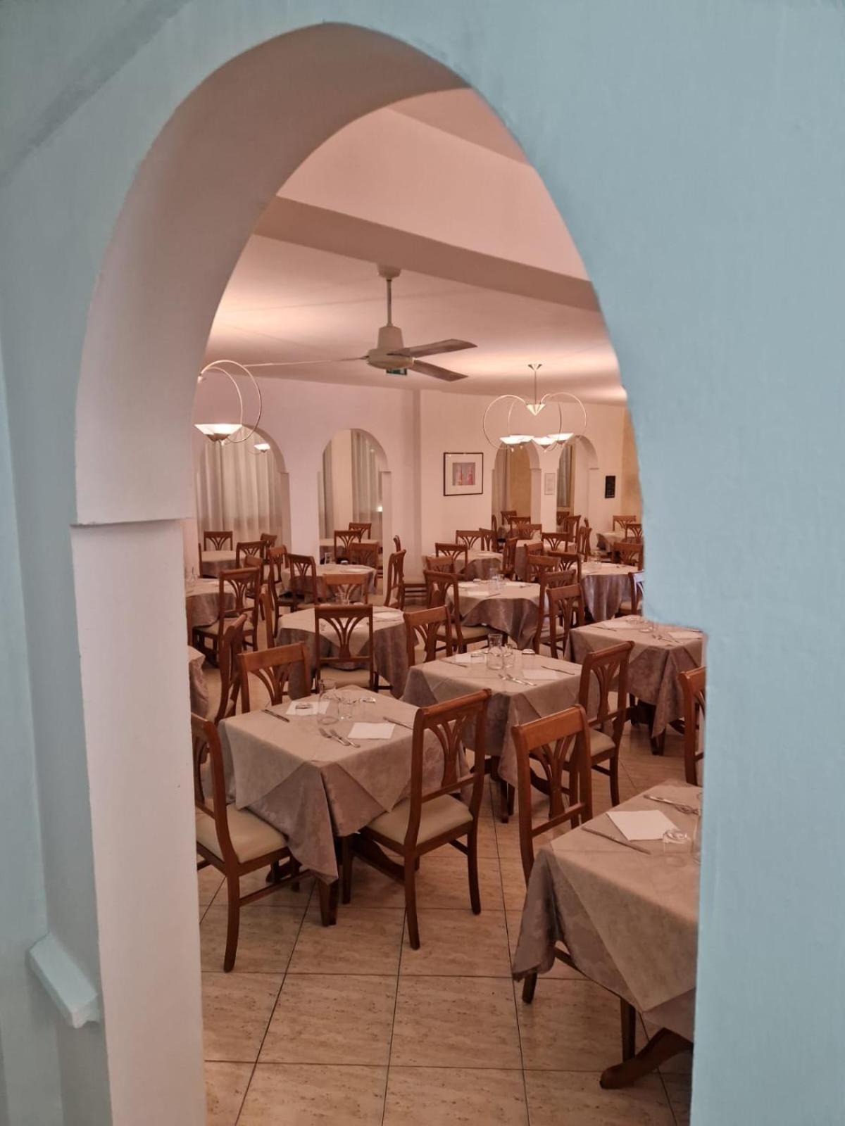 Hotel Caruso Rimini Eksteriør billede
