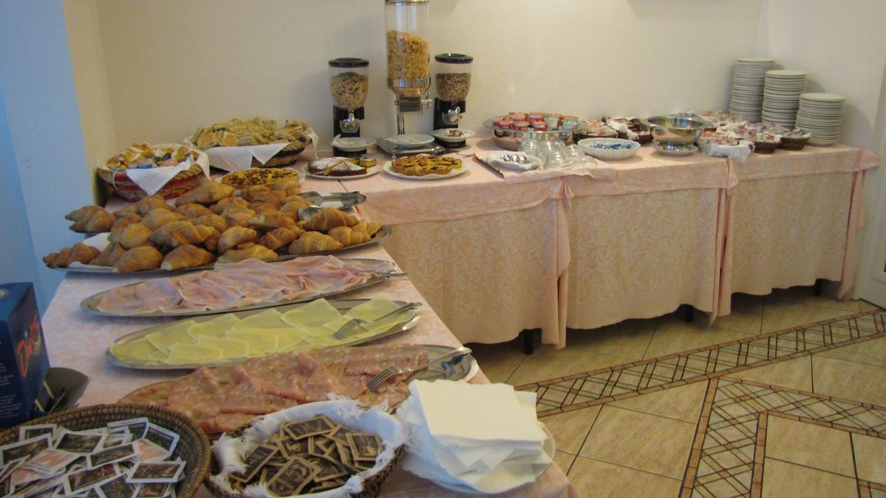 Hotel Caruso Rimini Eksteriør billede